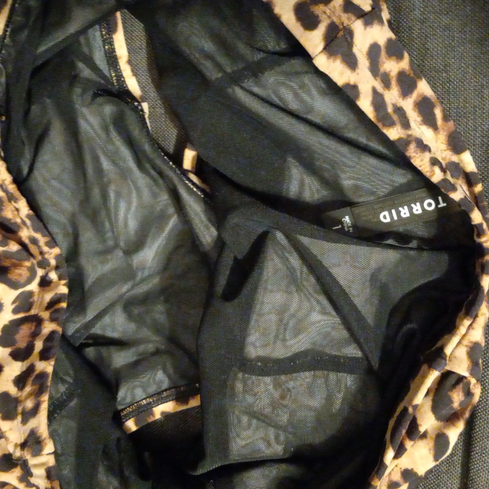 High Bottom Leopard Ruched Bikini ⛓️🪞 - Picture 5 of 11